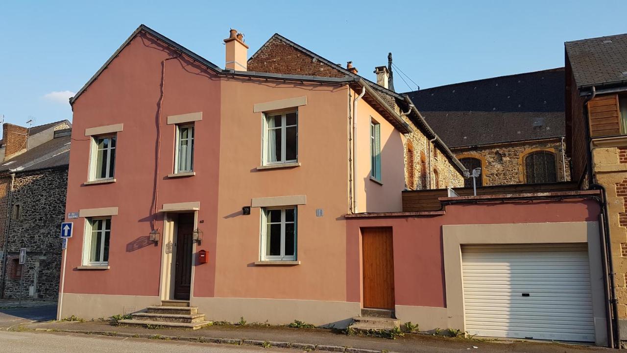 Le Balcon Sur La Meuse Βίλα Revin  Εξωτερικό φωτογραφία