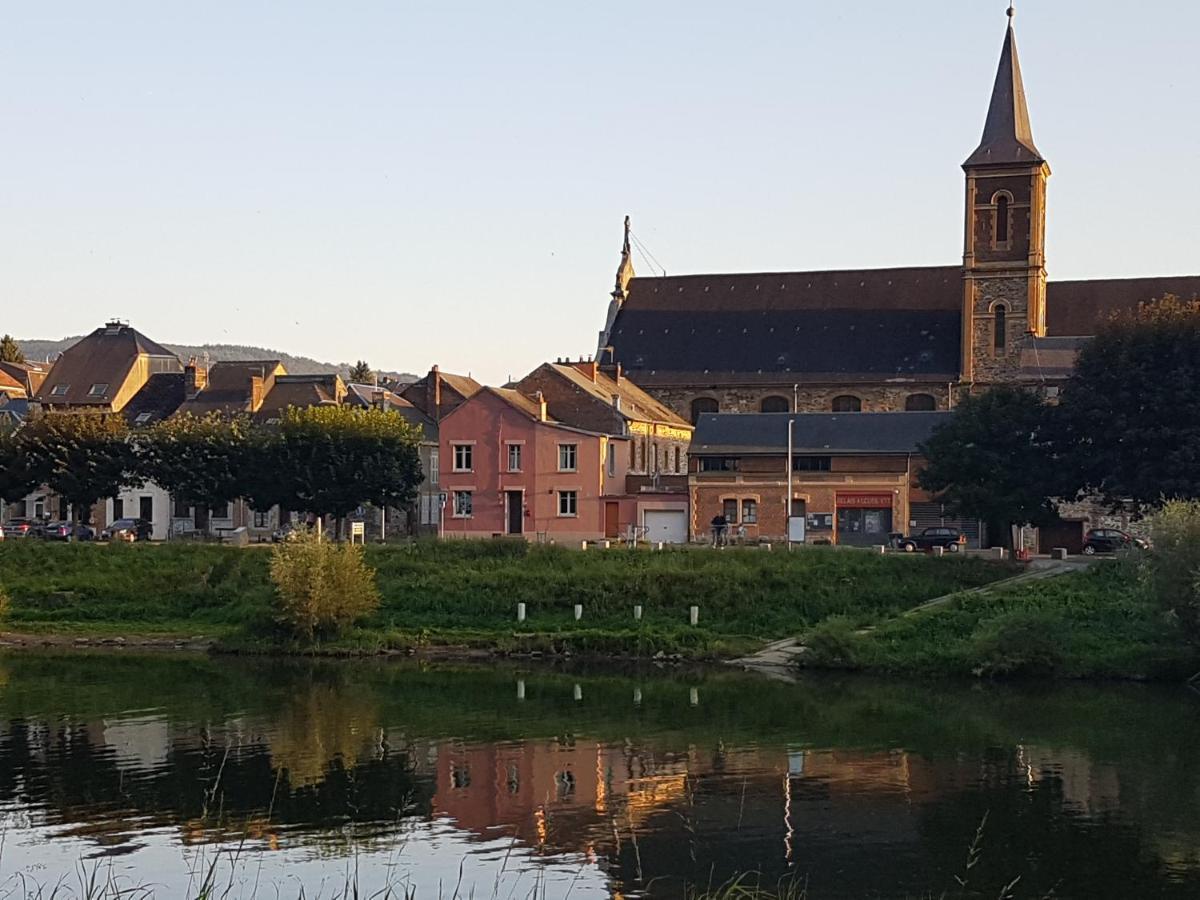 Le Balcon Sur La Meuse Βίλα Revin  Εξωτερικό φωτογραφία